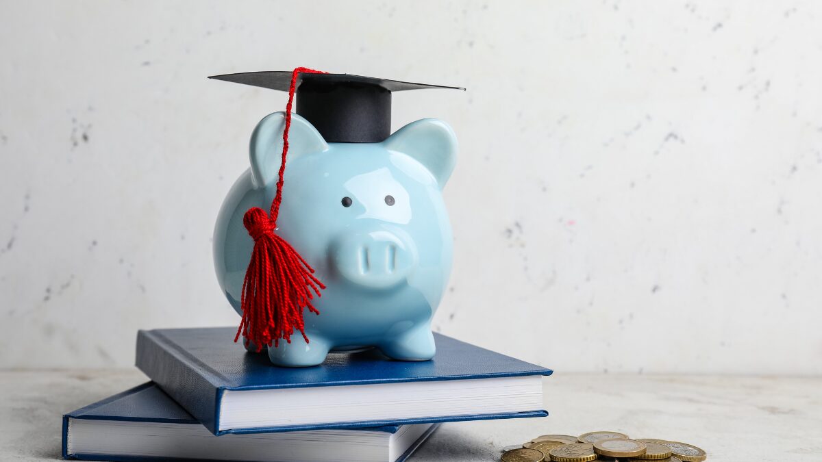 おすすめ動画編集スクール 単価上げ