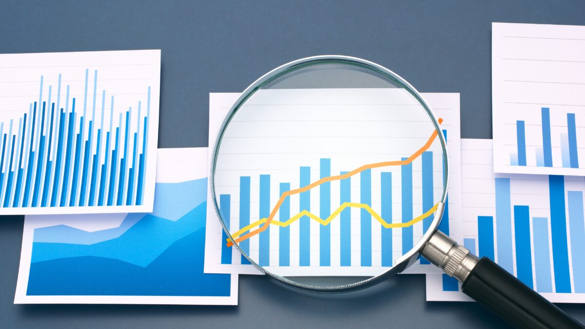 おすすめ動画編集スクール 動画編集市場