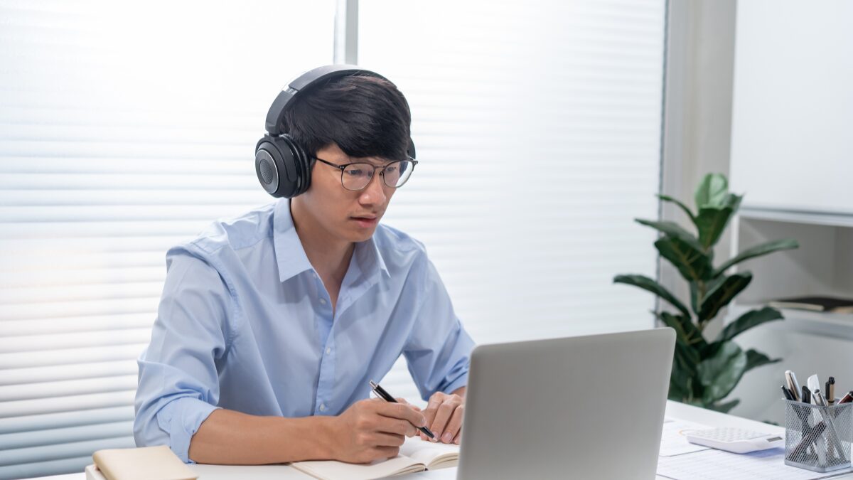 おすすめ動画編集スクールでの学習スタイル